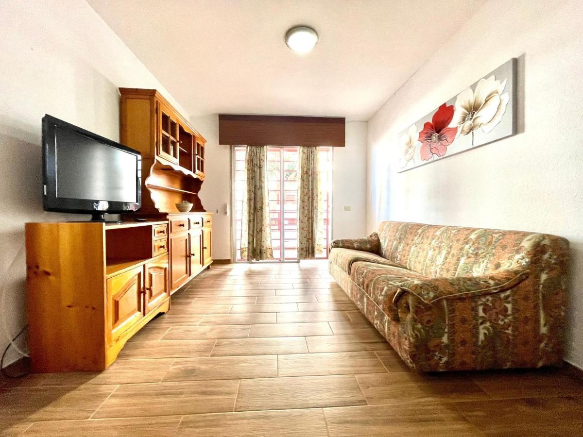Apartamento Urb. Palmeras Del Sur Con Piscina Costa Adeje  Exteriér fotografie